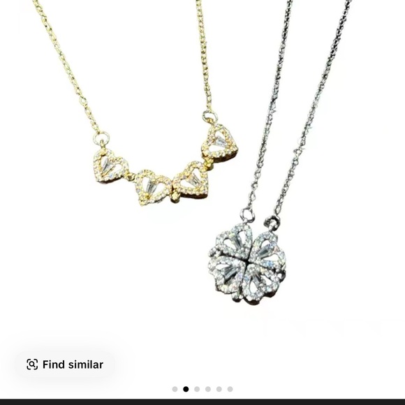 Jewelry - 🚨Elegant Silver Heart and Clover Reversible Pendant Necklace